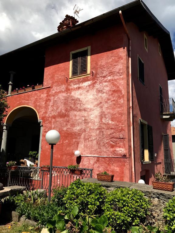 Gasthaus Casamariuccia Massino Visconti Exterior foto